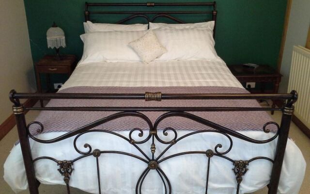 Stoke House Bed And Breakfast