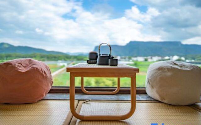 Xianju Yishe Encounter B&B