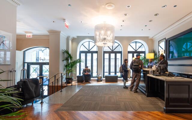 Hyatt Centric Chicago Magnificent Mile