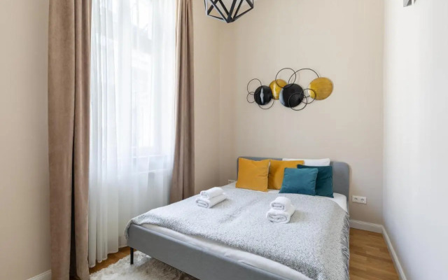Lovely 2-bedroom apartment at the Vaci Street