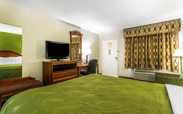 Comfort Inn & Suites