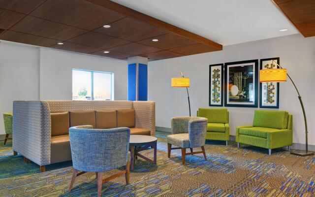 Holiday Inn Express Atmore, an IHG Hotel