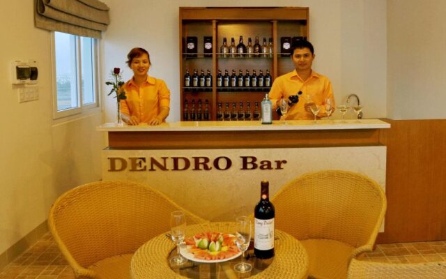 Dendro Hotel