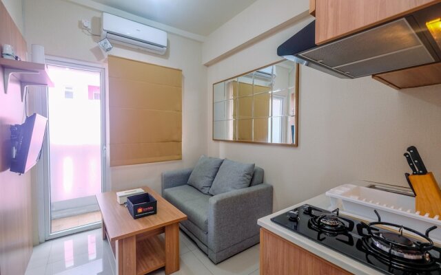 Trendy Connecting Mall 2BR Green Pramuka Apartment