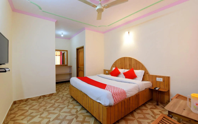 Hotel Thakur