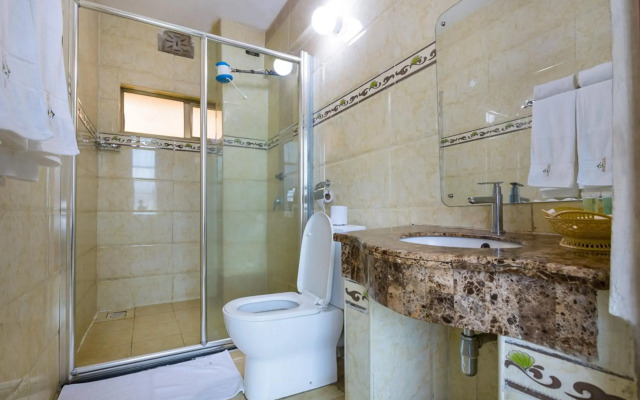 The Legacy Hotel & Suites