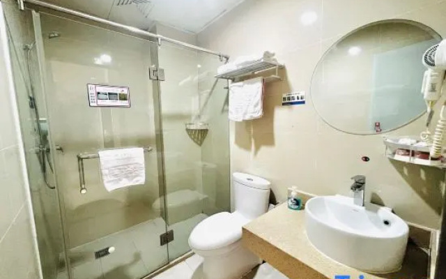 7Days Inn Hotel (Binzhou Huimin Nanguan Street) – Bathroom – Binzhou