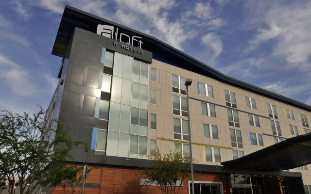 Aloft Tempe