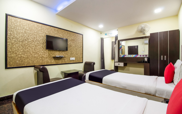 Capital O 7648 Sri Navya Grand