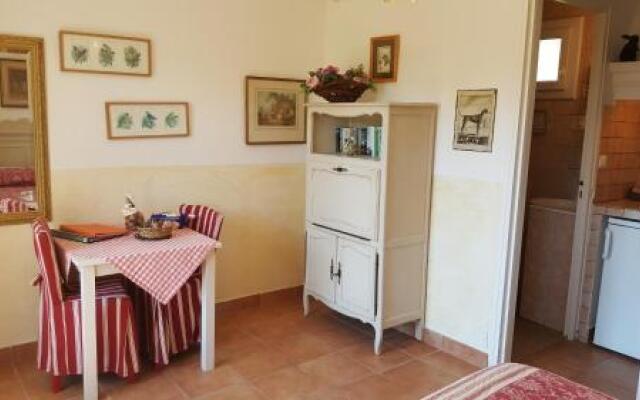 Residences Le Home  A Merula