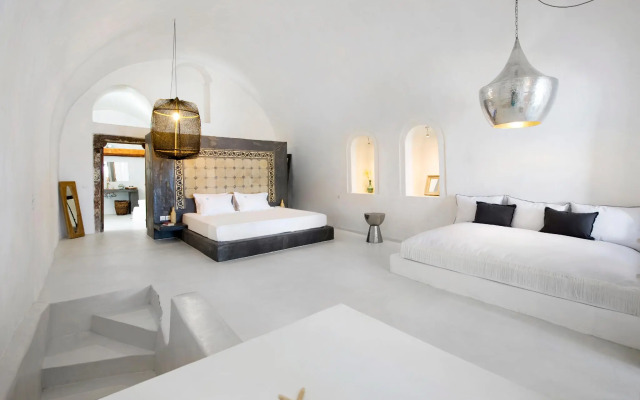 Sophia Luxury Suites