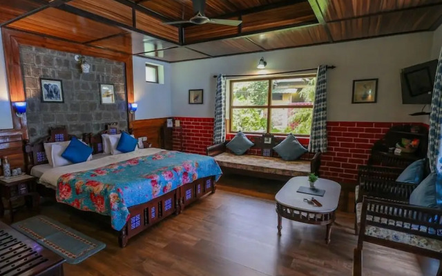 Udechee Huts Hotel