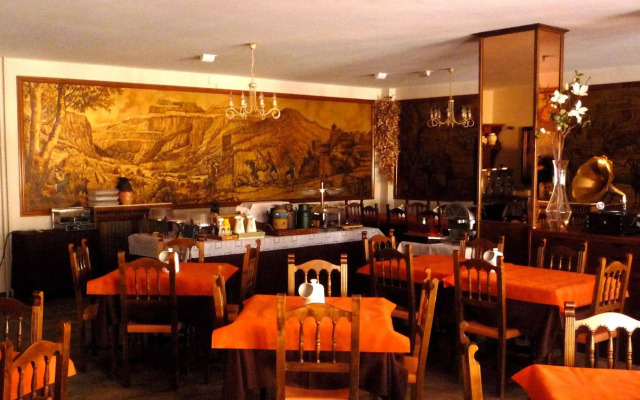 Edelweiss Hotel