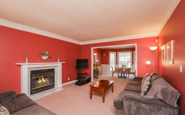 Franklin Home by RedAwning