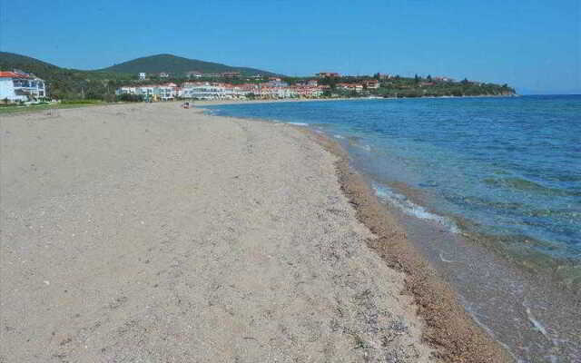 Sithonia Village Hotel