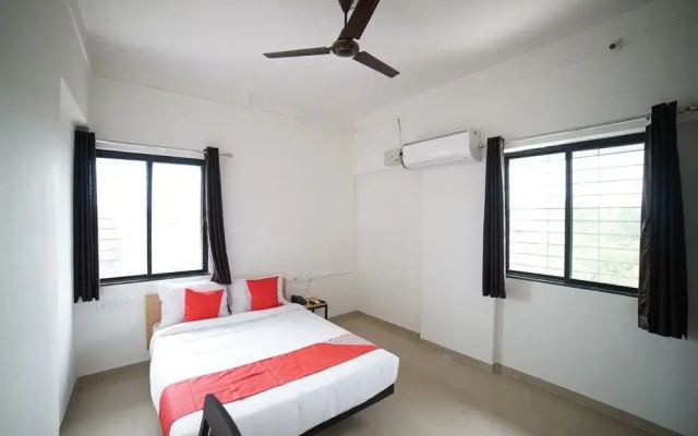 Bhakti Sankul by OYO Rooms