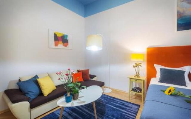 Fragola Apartments Pop of Colour