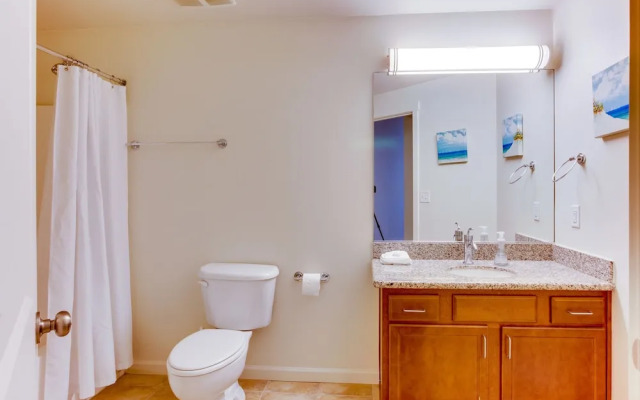 On the Columbia Vacation Apartments