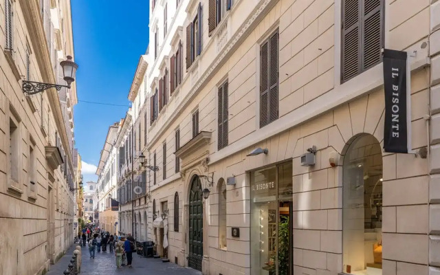 Spanish Steps Oasis Suites
