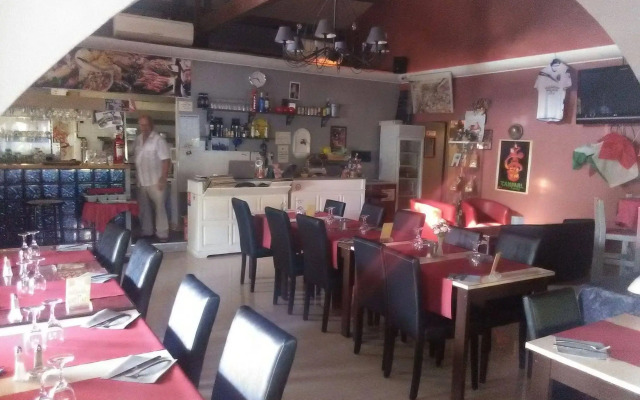 Atoll Hotel