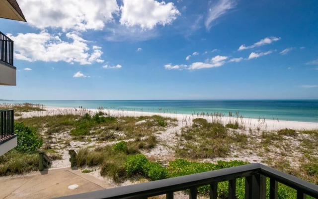 Water's Edge Condominium