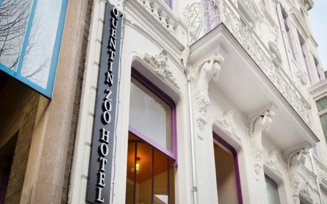 Quentin Zoo hotel