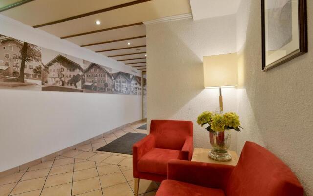 Goldener Adler Wattens