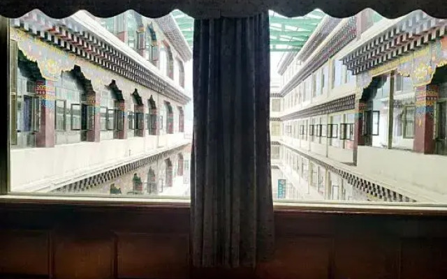 Guwan Hotel