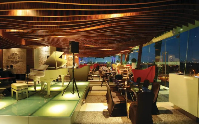 Empire Suites