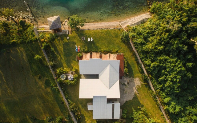 Teouma Bay Beach House
