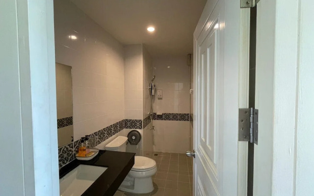 Dwell Phuket Airport