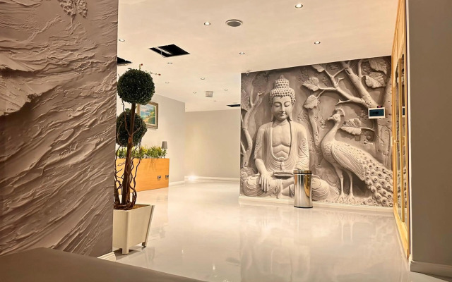 Double Bond Hotel Spa