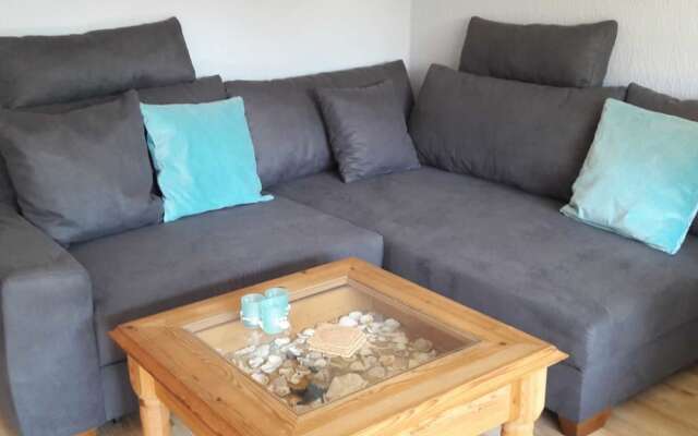 Quaint Bungalow in Biendorf near Sea