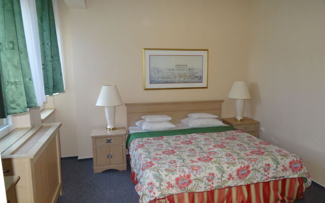 Hotel Fit Heviz