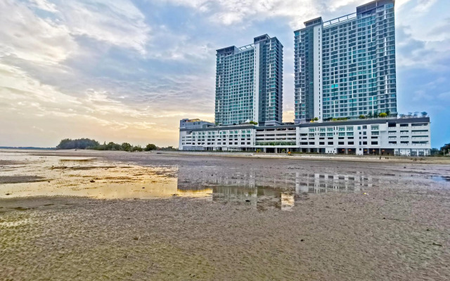 AISI3 Studio Seaview at Tanjung Lumpur