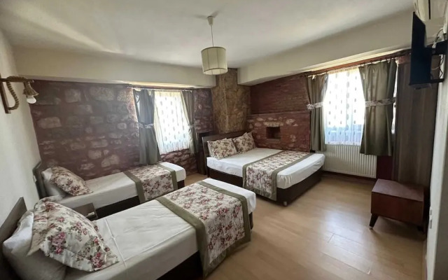 Odunluk Tas Konak Otel