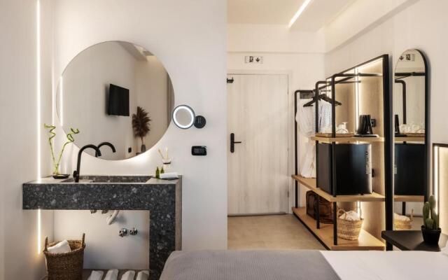 Chora Suites, Premium Key Collection