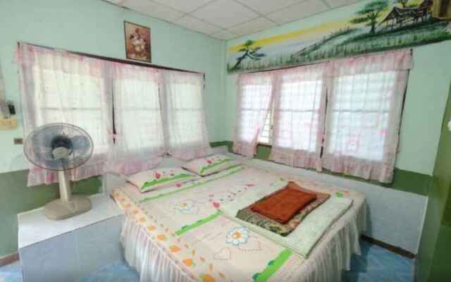 Sangthong Resort