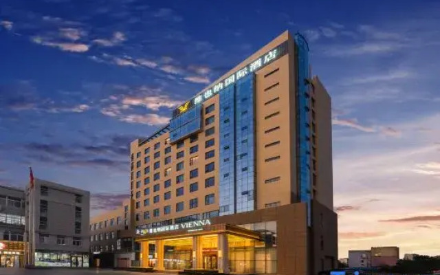 Vienna International Hotel (Changshu Changkelong Zhitang Shopping Plaza Branch)