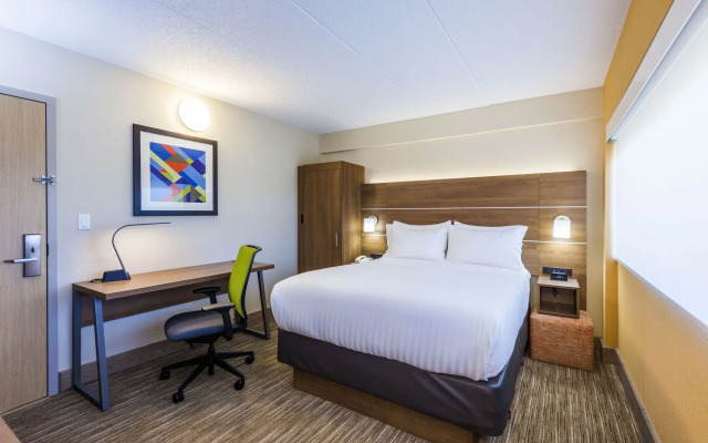 Holiday Inn Express Saint John Harbour Side by IHG