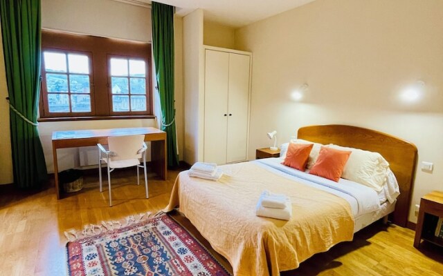 Appart'Hôtel - Au Vieux Palais