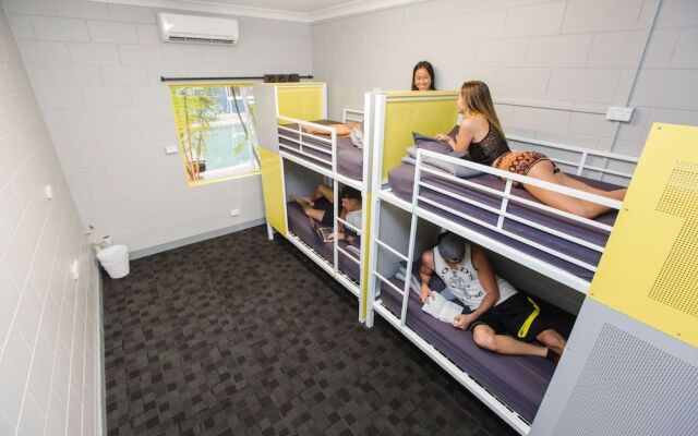 Mad Monkey Backpackers Village