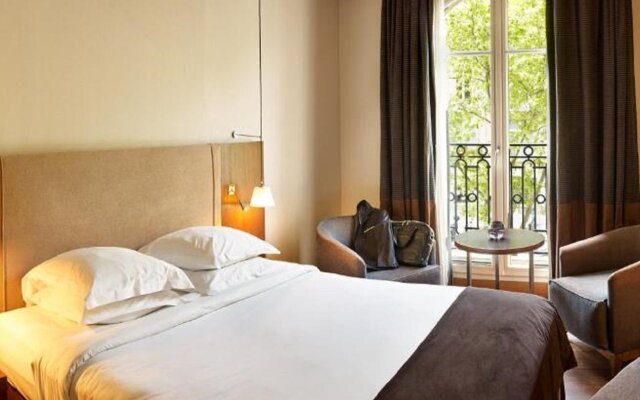 Grand Hotel Champs-Elysees