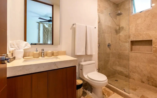 NHOA 206B Lux 1BR Jungle View Aldea Zama