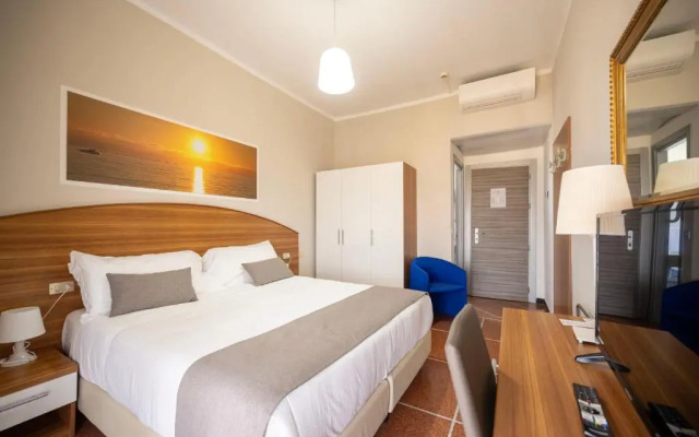 Hotel Mediterraneo