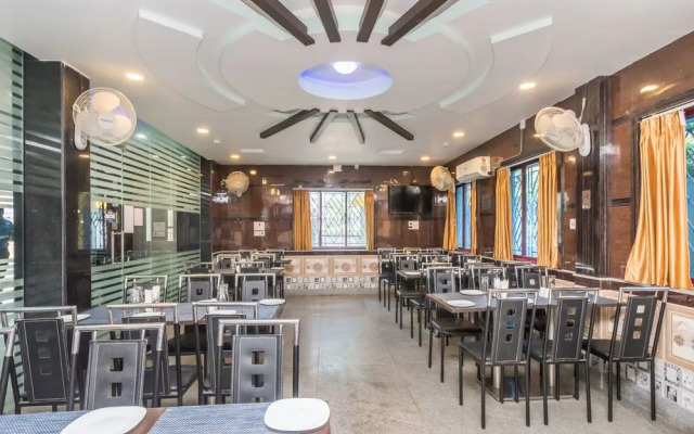 OYO 7555 Live Hotel Digha