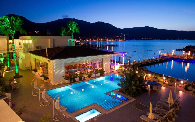 Selimiye Big Poseidon Boutique Hotel & Yacht Club