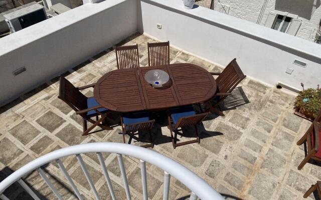 Ideal for family apartment, sea view terrace-Terrazza Palmieri