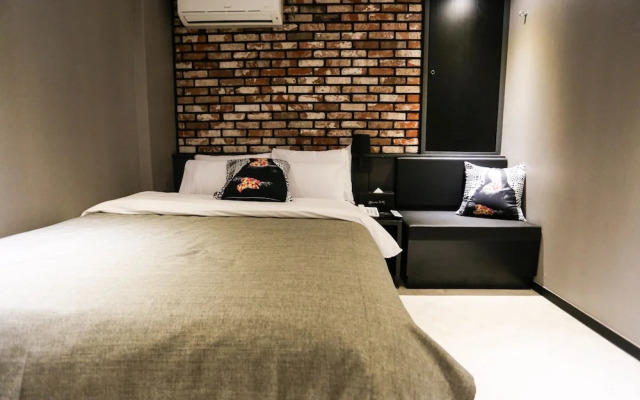 Seongnam Moran Hotel Supil