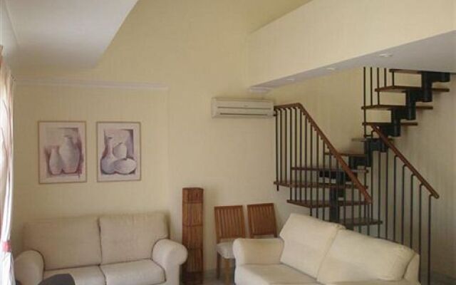 Apartamentos Señorío de Aloha